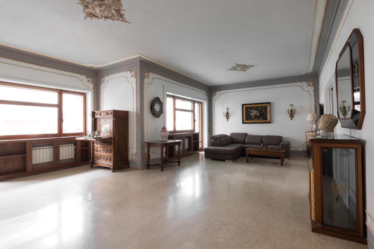 The Majestic Residence In Vatican Rom Exteriör bild